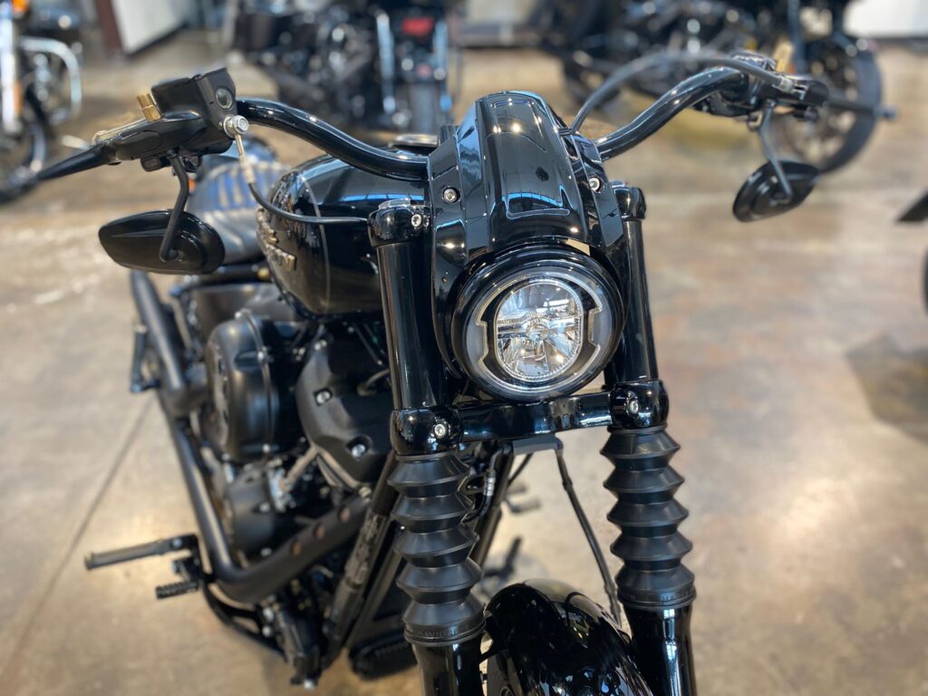 Harley-Davidson-Torino-Sportster-Street-Bob-107-FXBB7